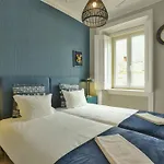 Apartment Arroios Brandneu By Interhome