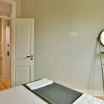 Apartment Arroios Brandneu By Interhome